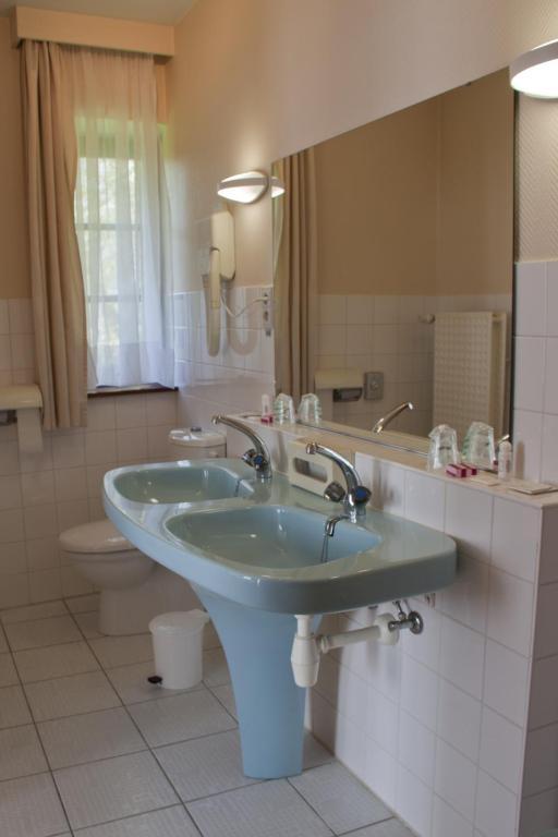 Tromcourt Hotel Couvin Cameră foto